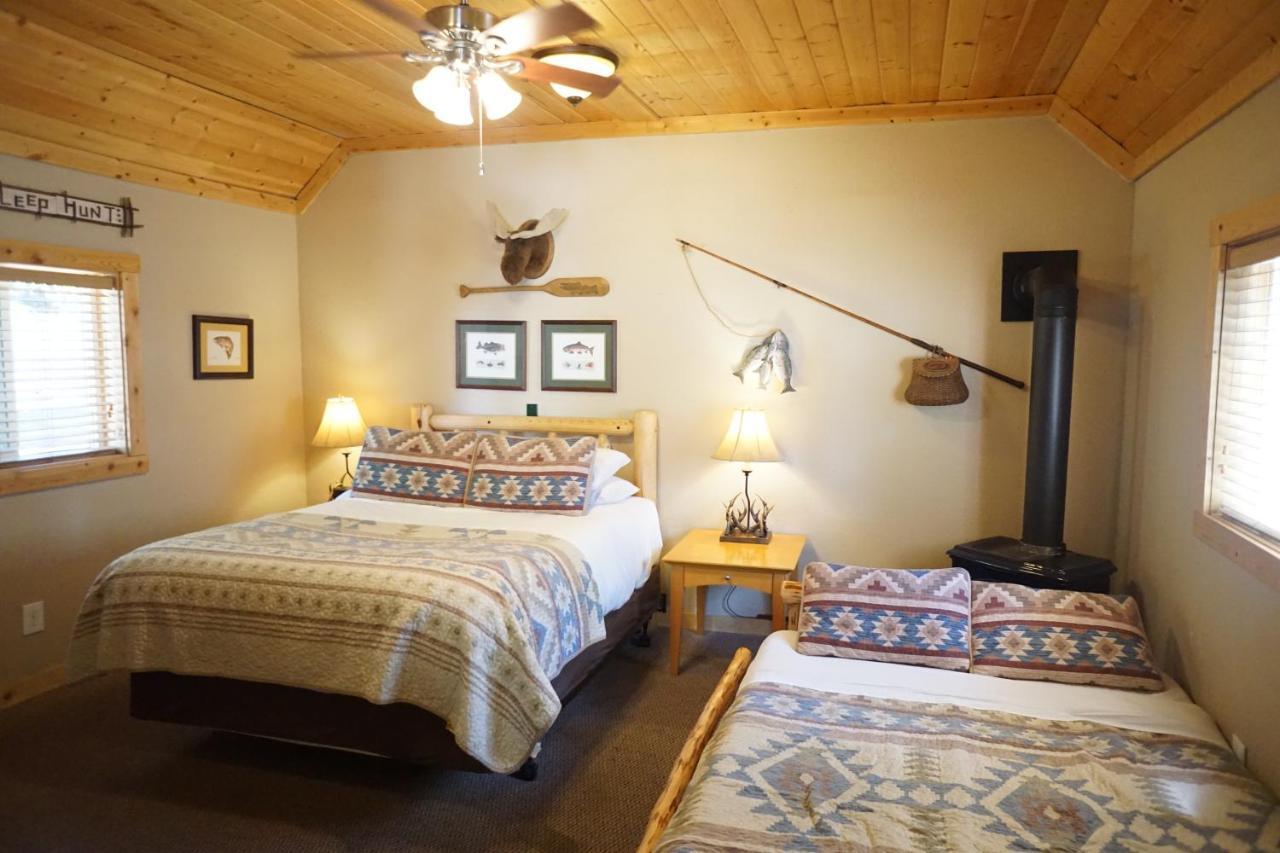 Shaver Lake Village Hotel Εξωτερικό φωτογραφία