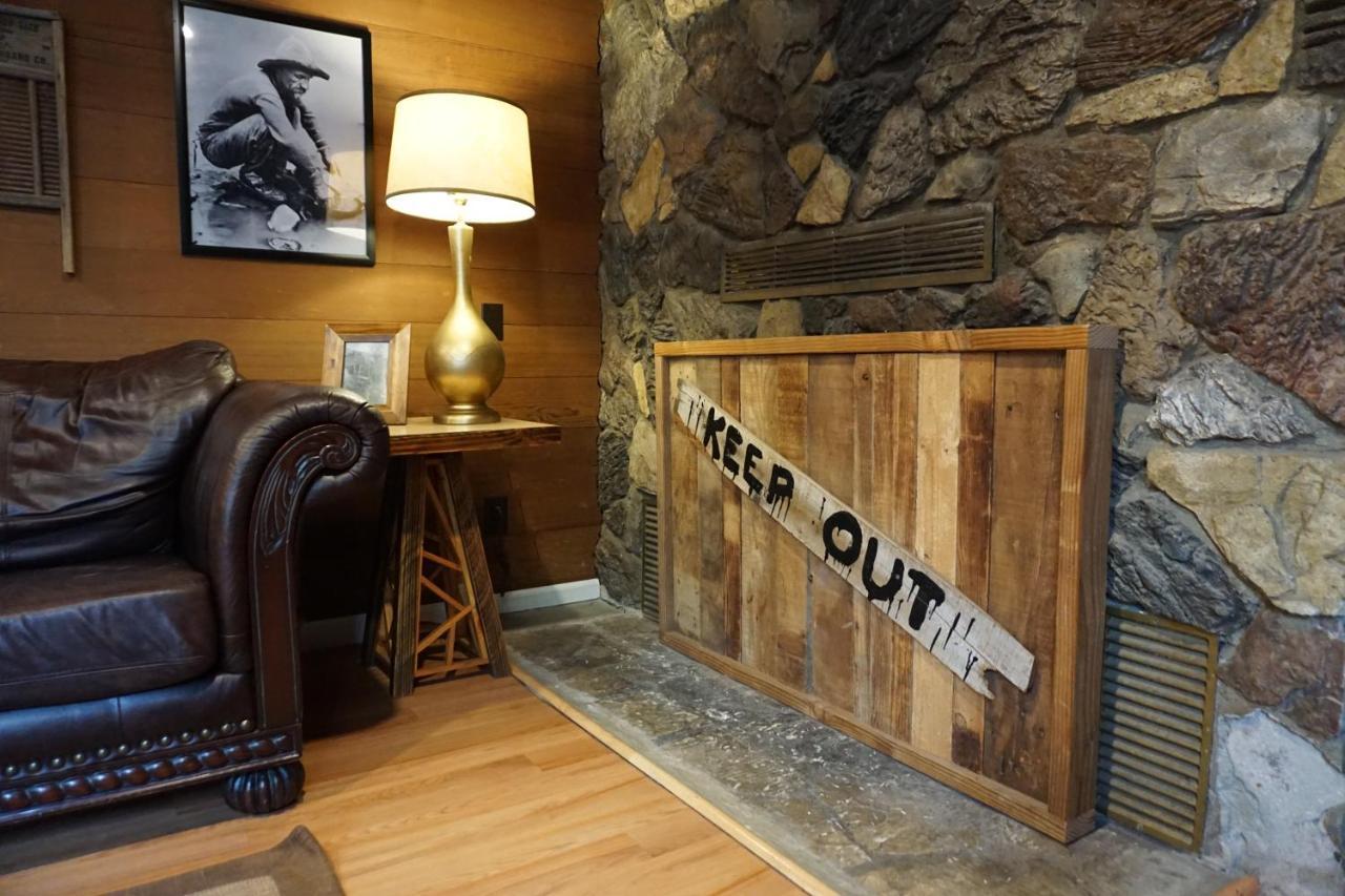 Shaver Lake Village Hotel Εξωτερικό φωτογραφία